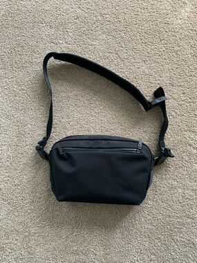 Black Alpaka Crossbody Bag